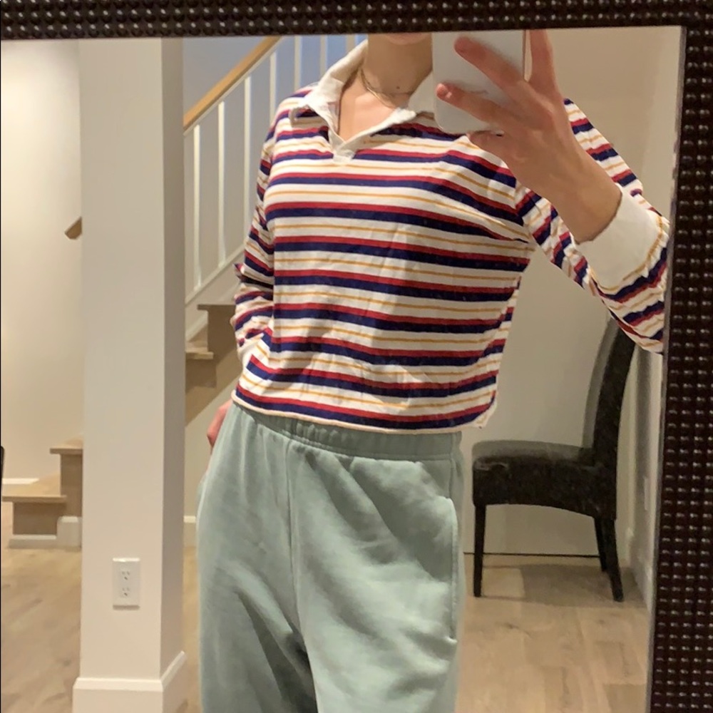 URBAN NATION CROPPED PULLOVER